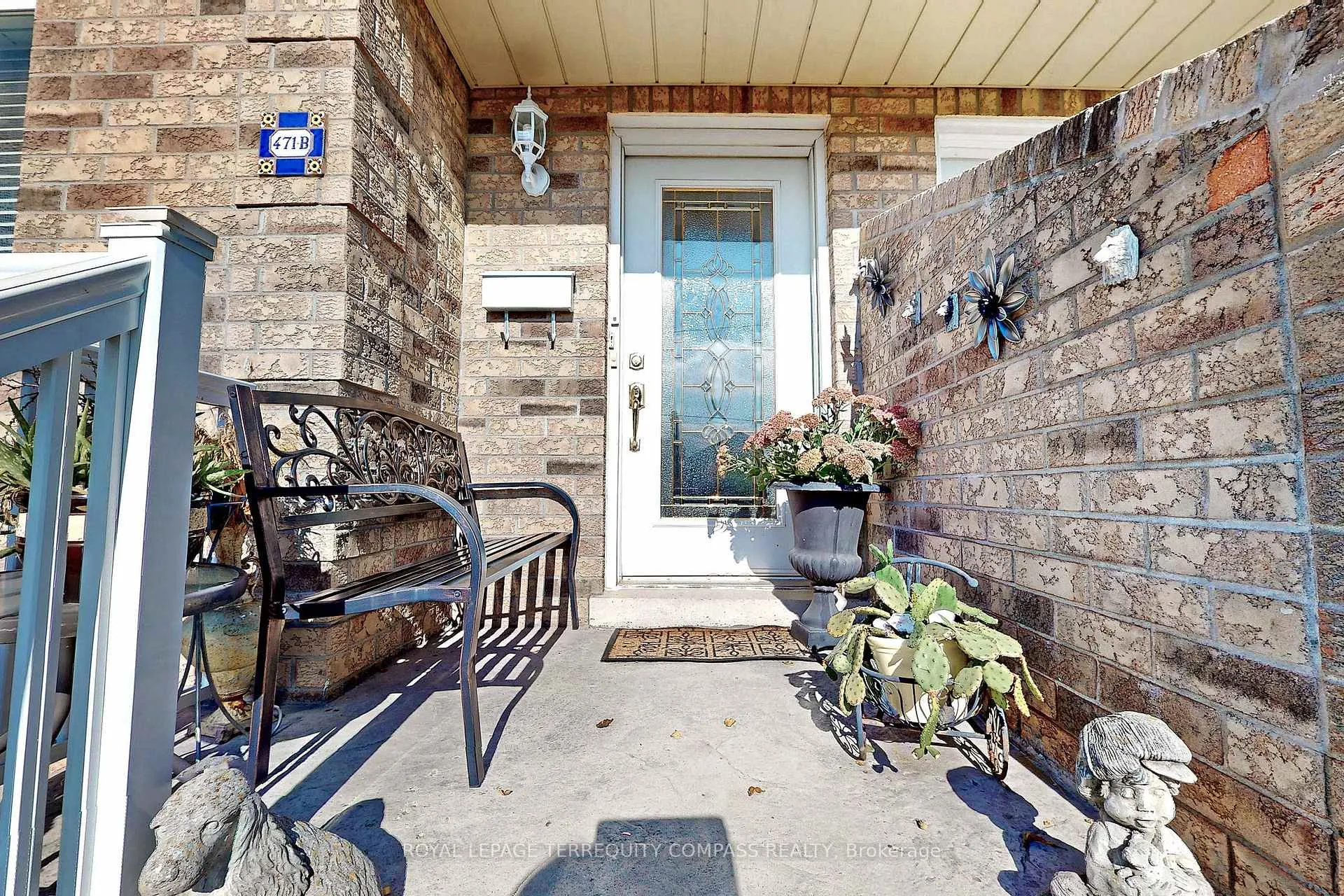 Photo 3 of 471B Northcliffe Boulevard, Toronto, Oakwood Village — HOMEH
