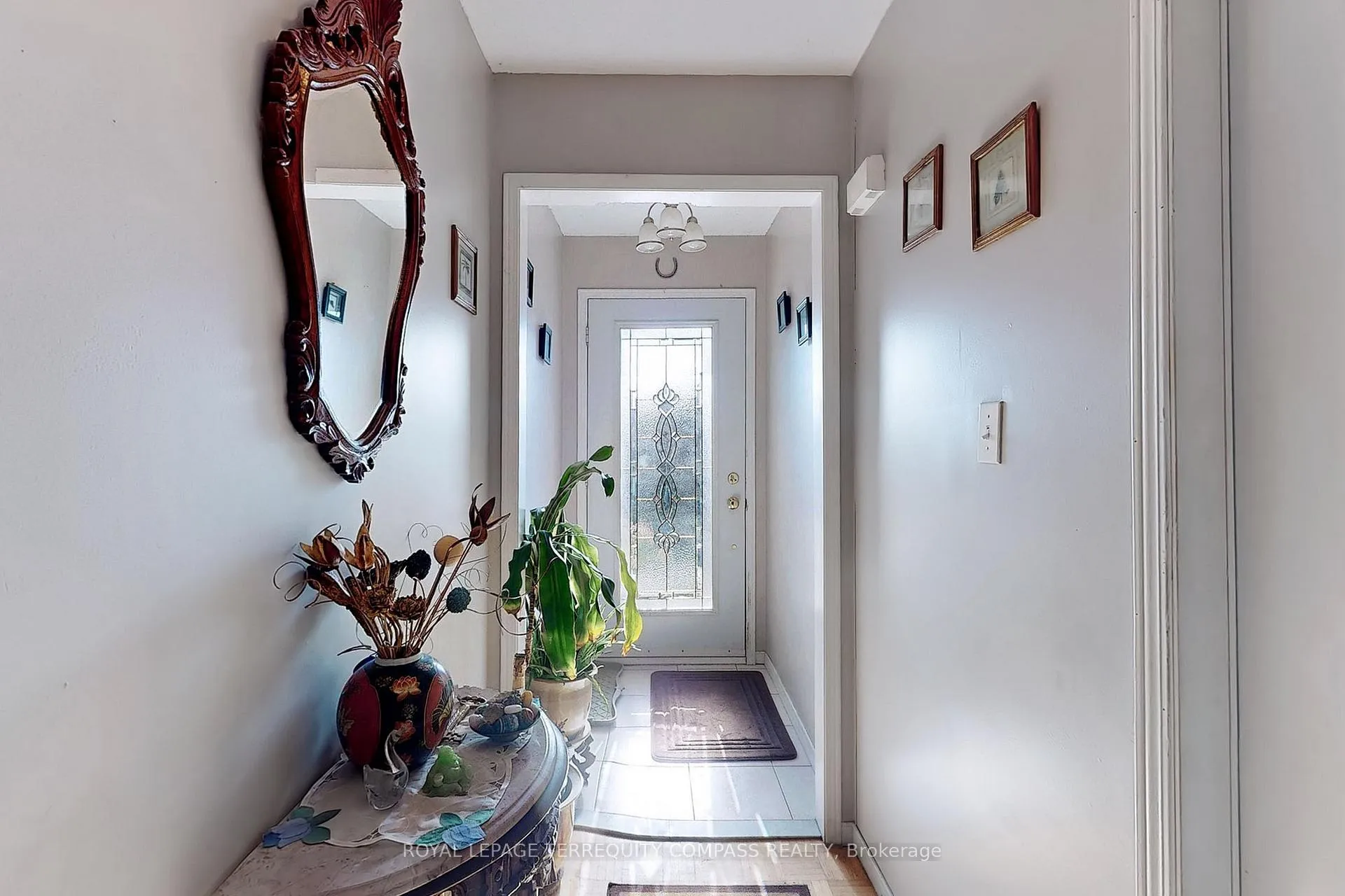 Photo 17 of 471B Northcliffe Boulevard, Toronto, Oakwood Village — HOMEH