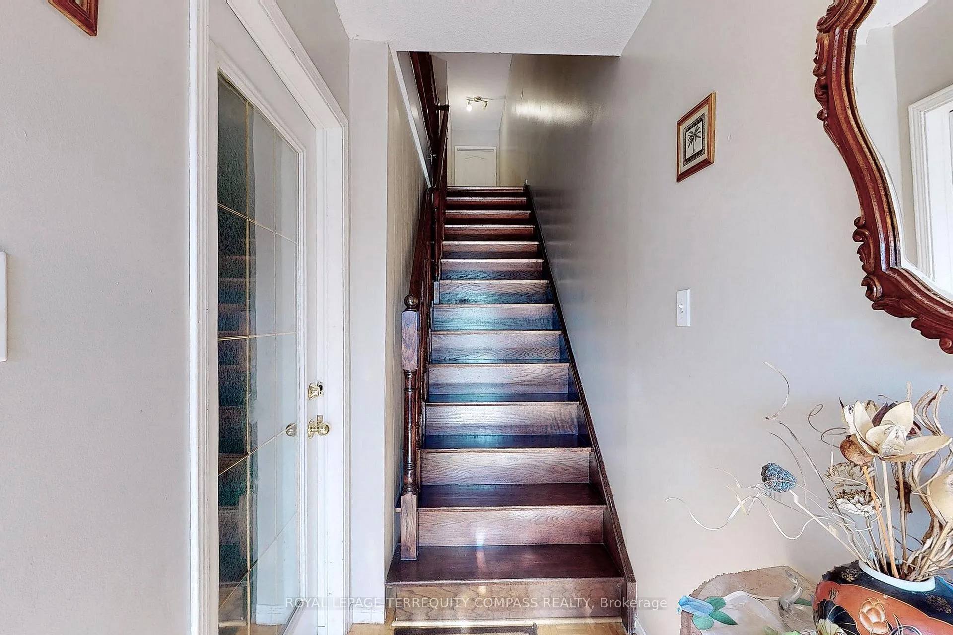Photo 18 of 471B Northcliffe Boulevard, Toronto, Oakwood Village — HOMEH