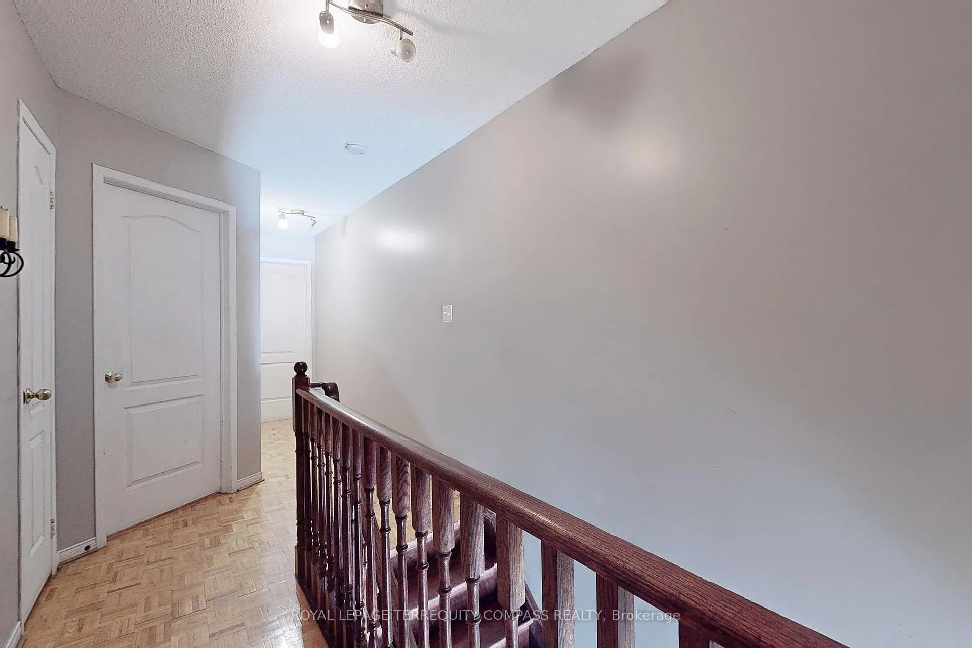 Photo 19 of 471B Northcliffe Boulevard, Toronto, Oakwood Village — HOMEH