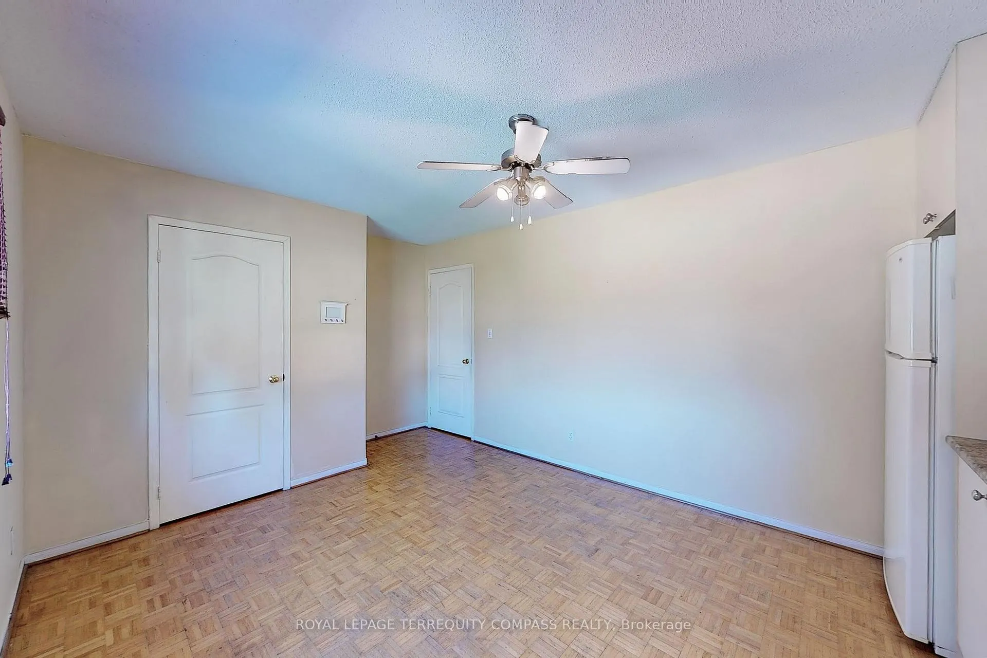 Photo 22 of 471B Northcliffe Boulevard, Toronto, Oakwood Village — HOMEH