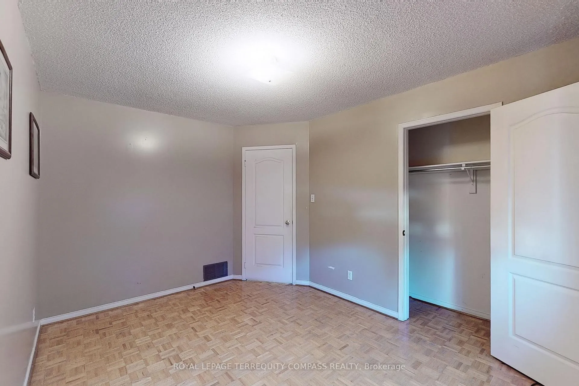 Photo 32 of 471B Northcliffe Boulevard, Toronto, Oakwood Village — HOMEH