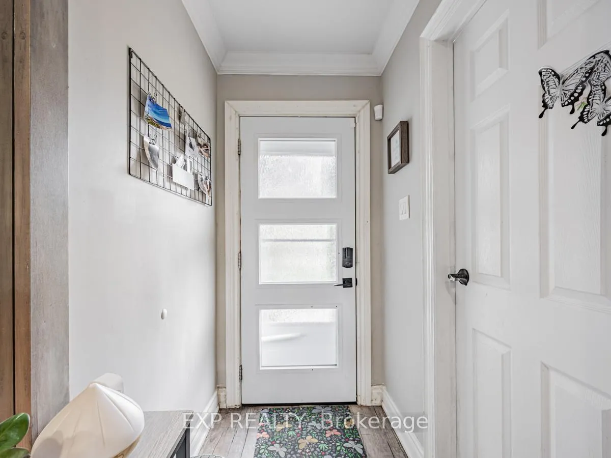 Photo 5 of 64 Greenfield Crescent, Whitby, Blue Grass Meadows — HOMEH