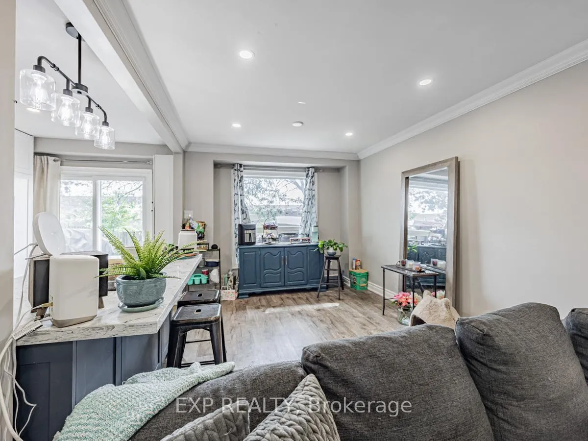 Photo 10 of 64 Greenfield Crescent, Whitby, Blue Grass Meadows — HOMEH