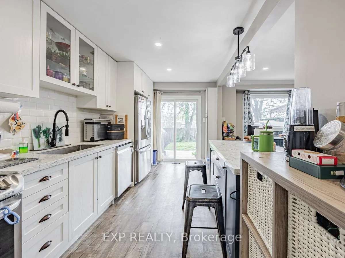 Photo 17 of 64 Greenfield Crescent, Whitby, Blue Grass Meadows — HOMEH