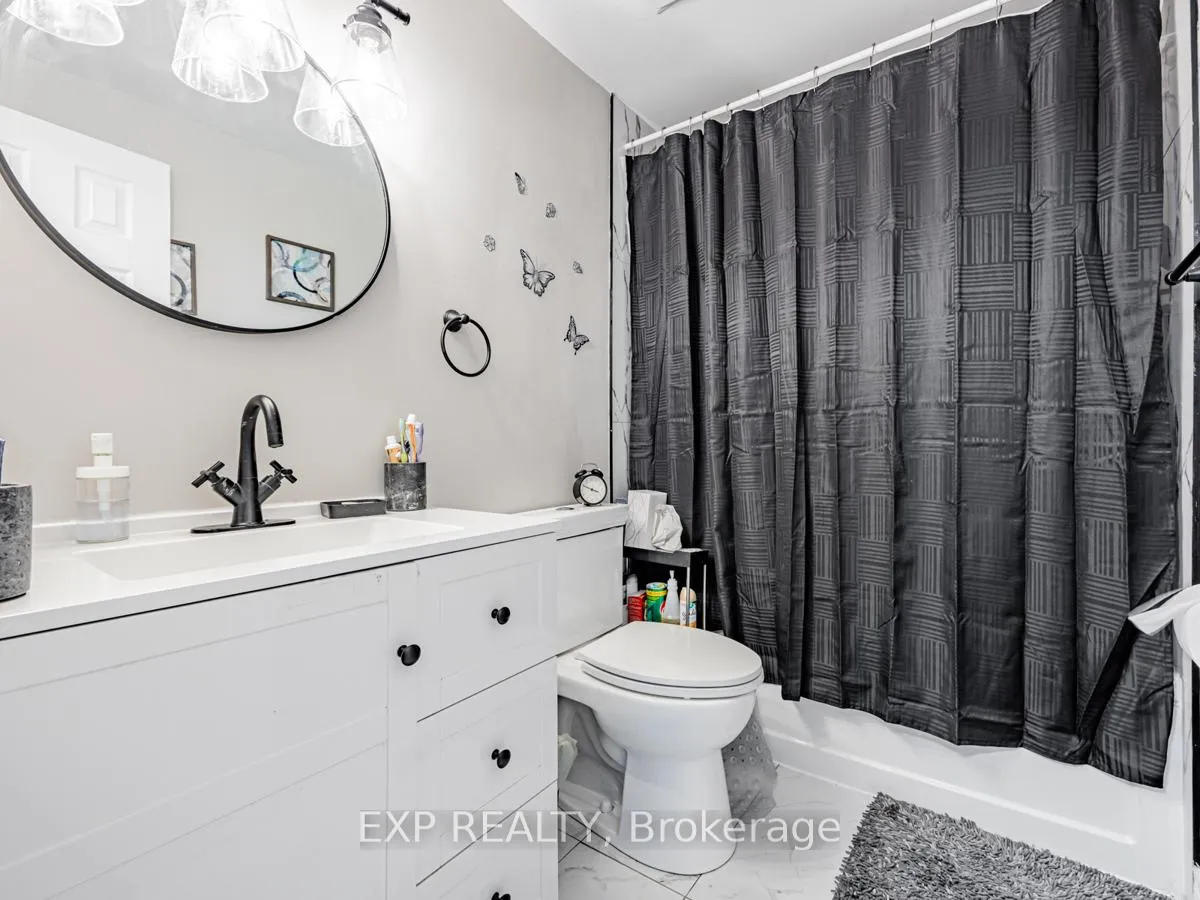 Photo 19 of 64 Greenfield Crescent, Whitby, Blue Grass Meadows — HOMEH