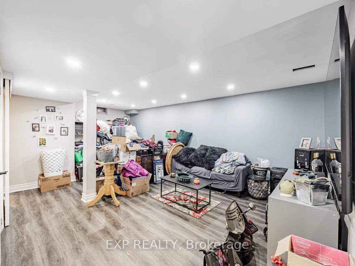 Photo 27 of 64 Greenfield Crescent, Whitby, Blue Grass Meadows — HOMEH