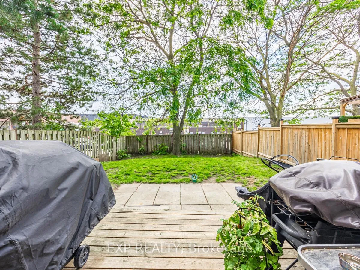 Photo 34 of 64 Greenfield Crescent, Whitby, Blue Grass Meadows — HOMEH