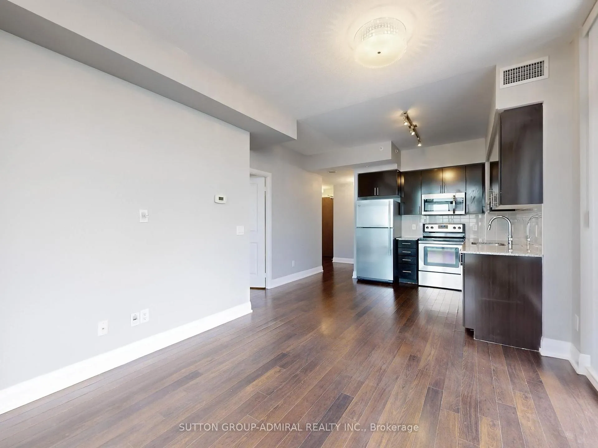 Photo 7 of Unit 1505, 85 North Park Road S, Vaughan, Beverley Glen — HOMEH