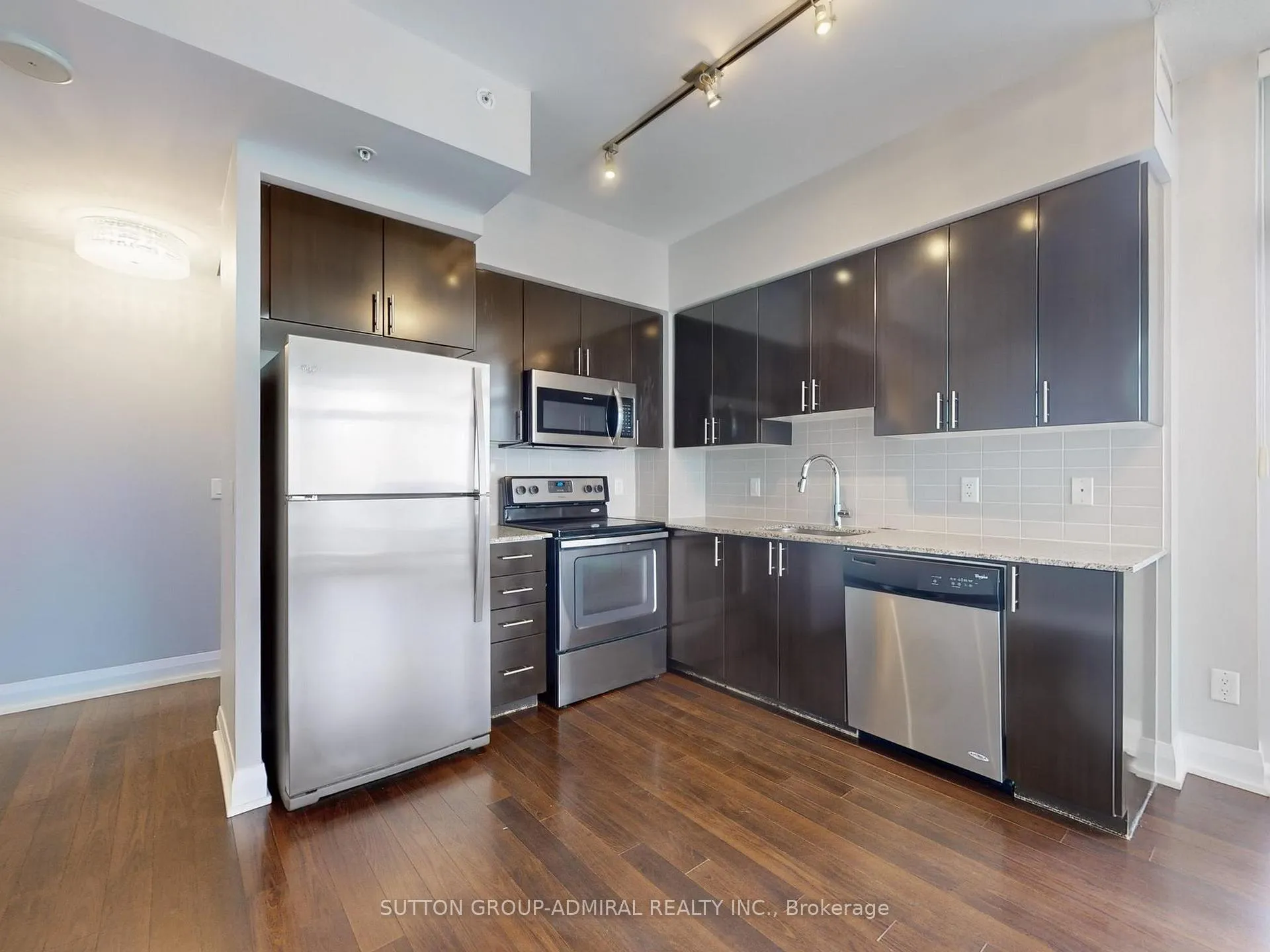 Photo 11 of Unit 1505, 85 North Park Road S, Vaughan, Beverley Glen — HOMEH
