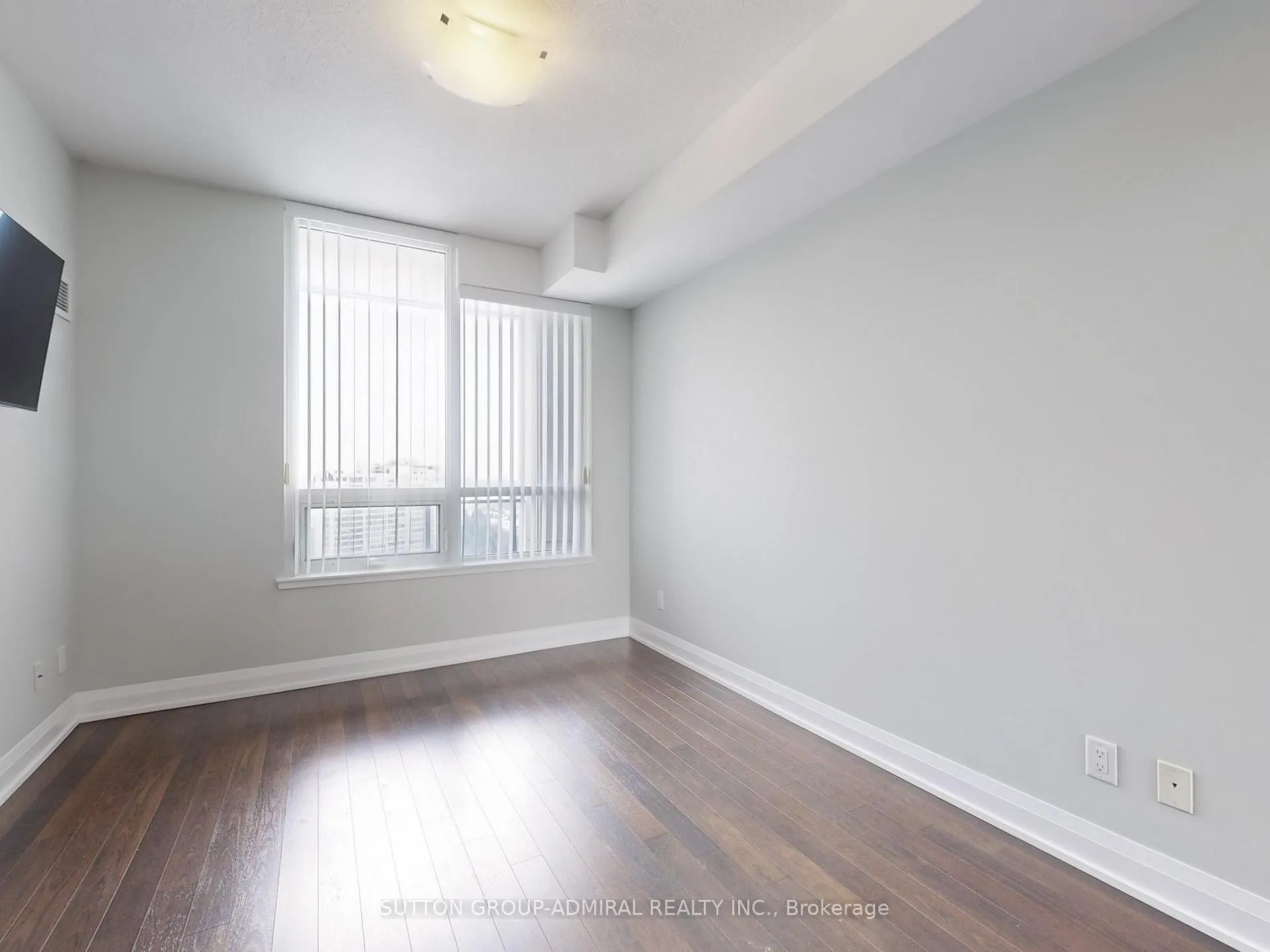 Photo 13 of Unit 1505, 85 North Park Road S, Vaughan, Beverley Glen — HOMEH