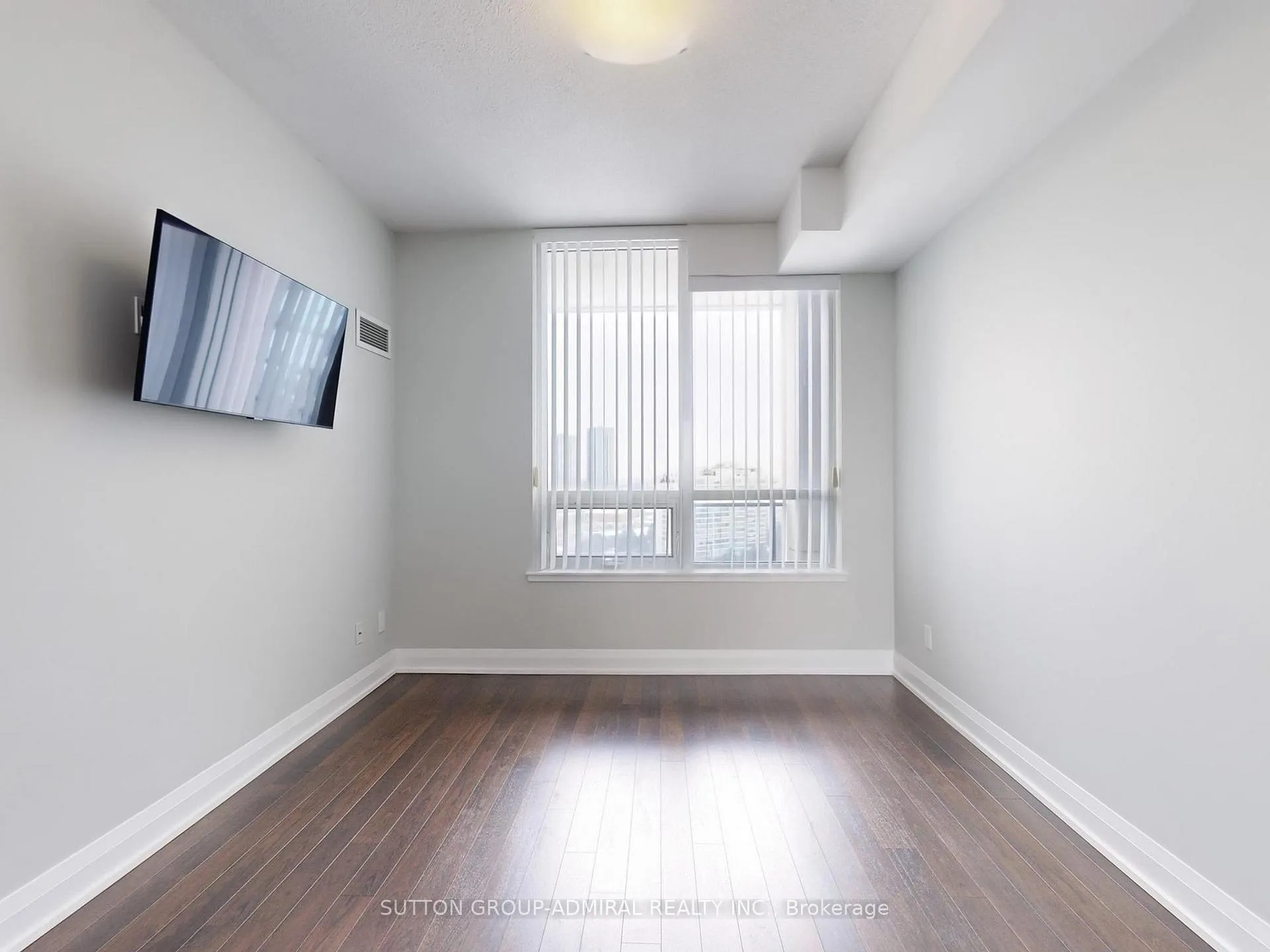 Photo 14 of Unit 1505, 85 North Park Road S, Vaughan, Beverley Glen — HOMEH