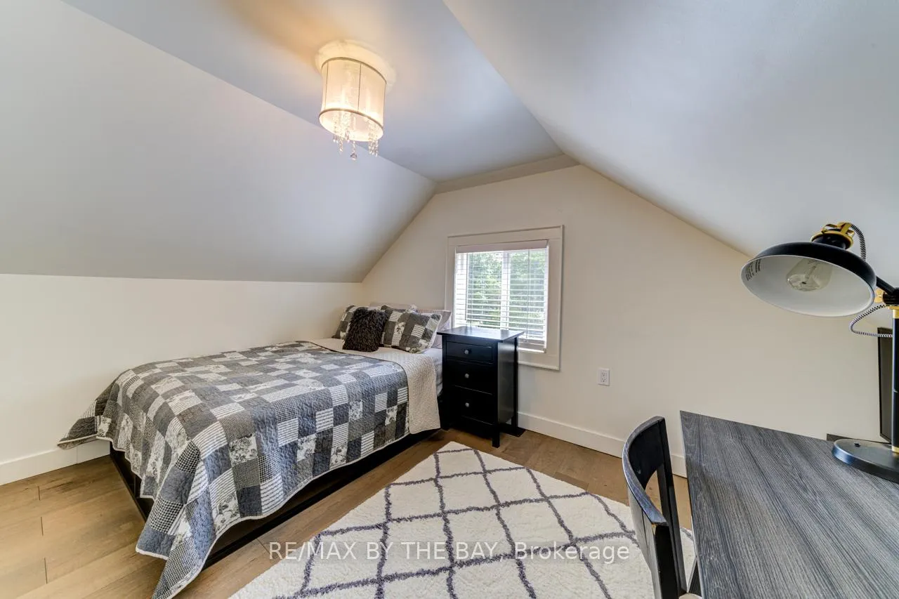 Photo 17 of 168 Golf Course Road, Wasaga Beach — HOMEH