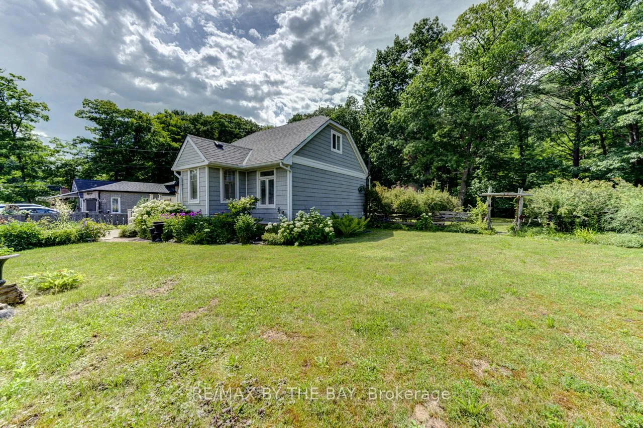 Photo 32 of 168 Golf Course Road, Wasaga Beach — HOMEH
