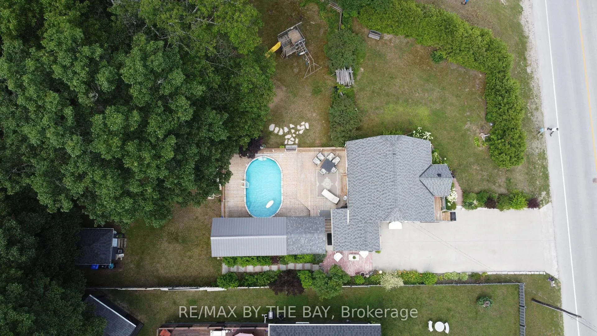 Photo 39 of 168 Golf Course Road, Wasaga Beach — HOMEH