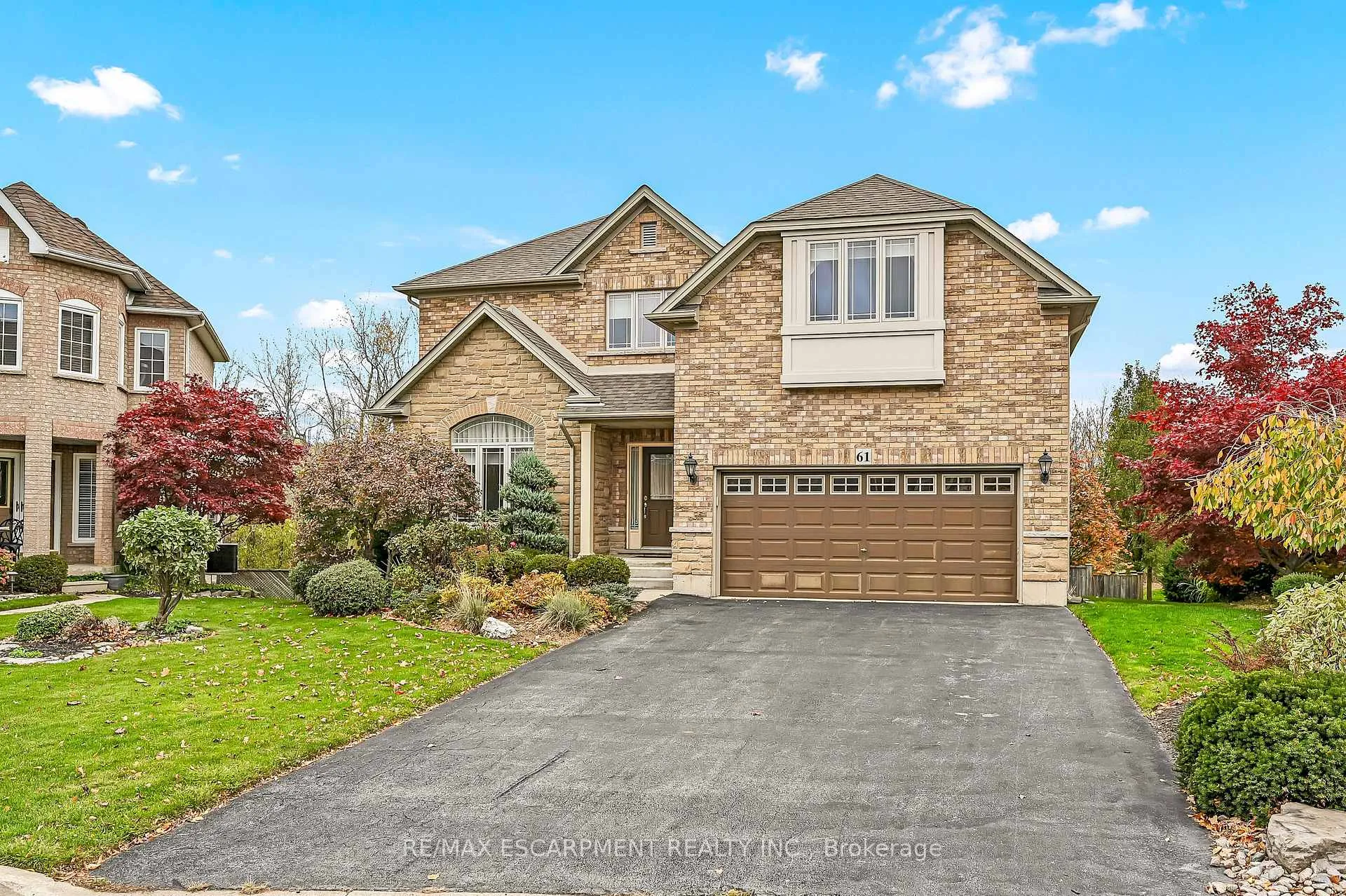 Photo 40 of 61 Waterford Crescent, Hamilton, Stoney Creek — HOMEH