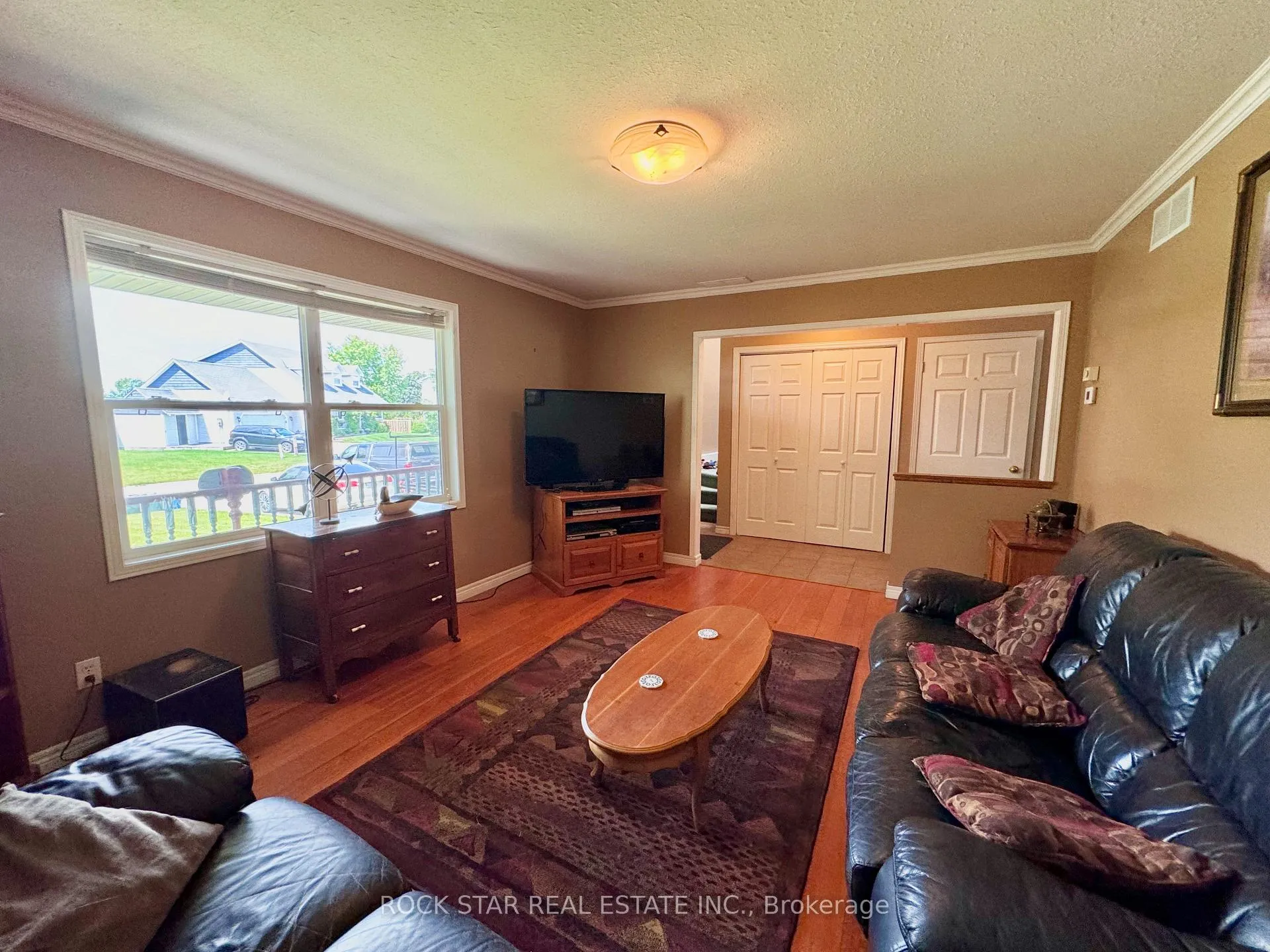 Photo 19 of 53 Russell Hill Road, Amaranth, Rural Amaranth — HOMEH