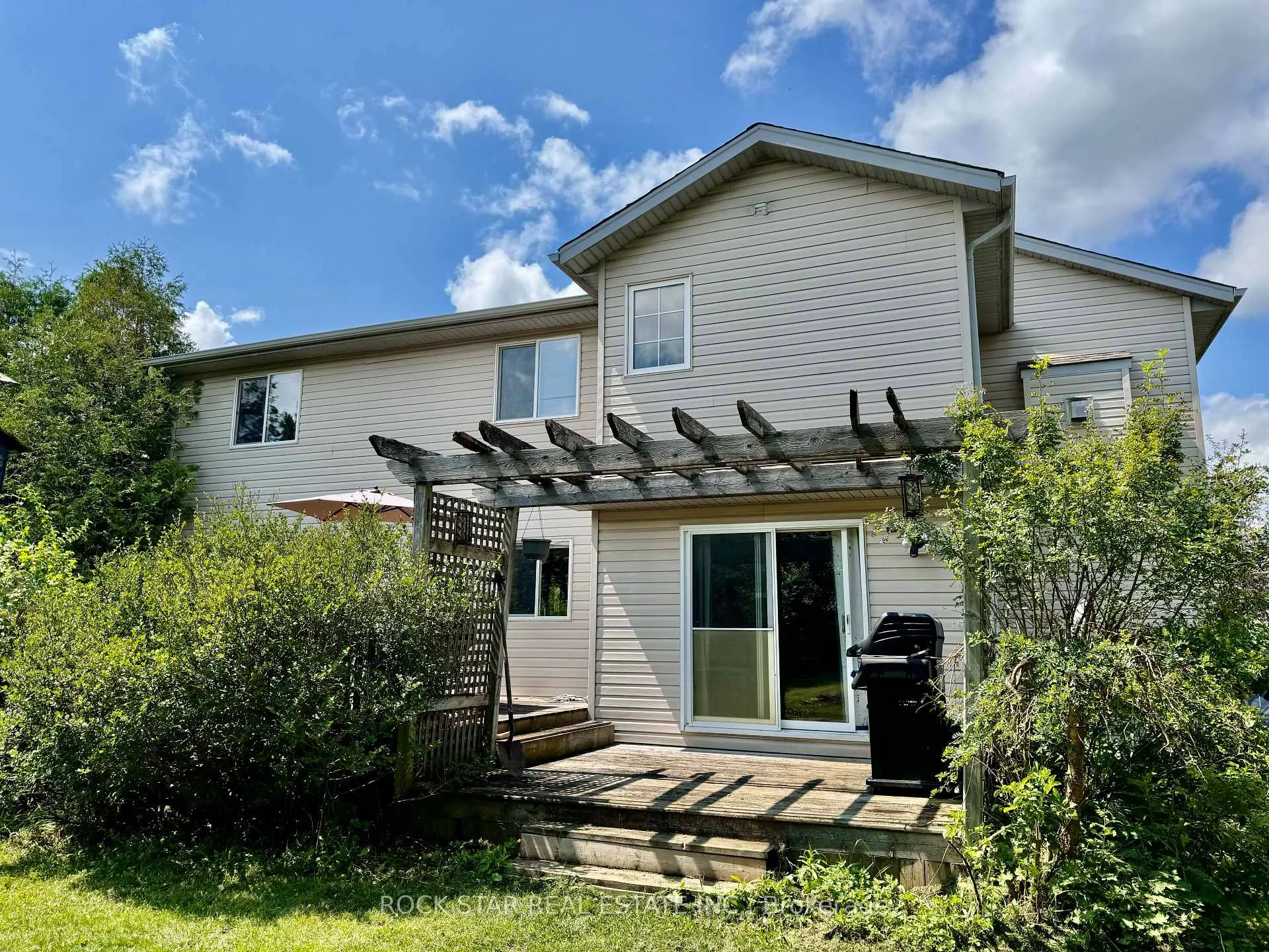 Photo 33 of 53 Russell Hill Road, Amaranth, Rural Amaranth — HOMEH