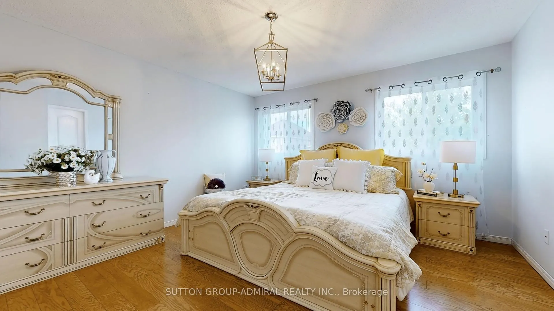 Photo 21 of 64 Eddington Place, Vaughan, Maple — HOMEH