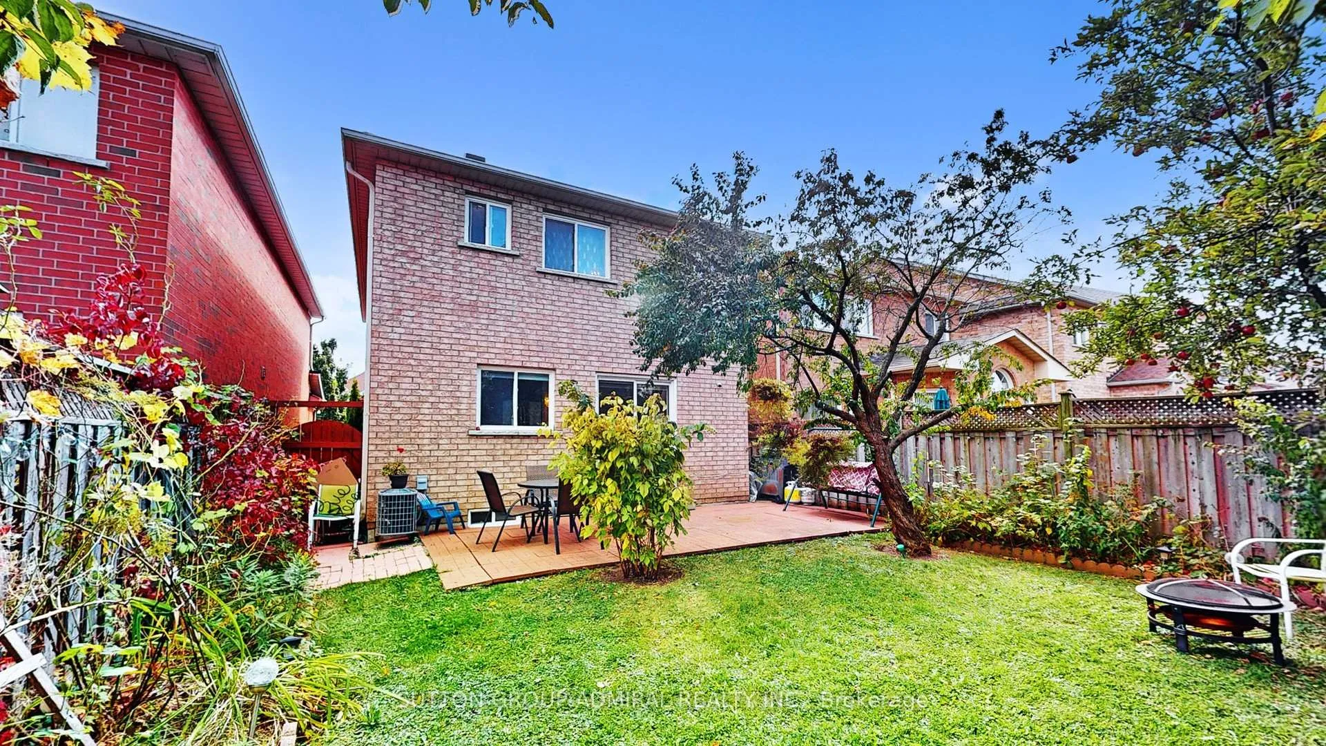 Photo 33 of 64 Eddington Place, Vaughan, Maple — HOMEH