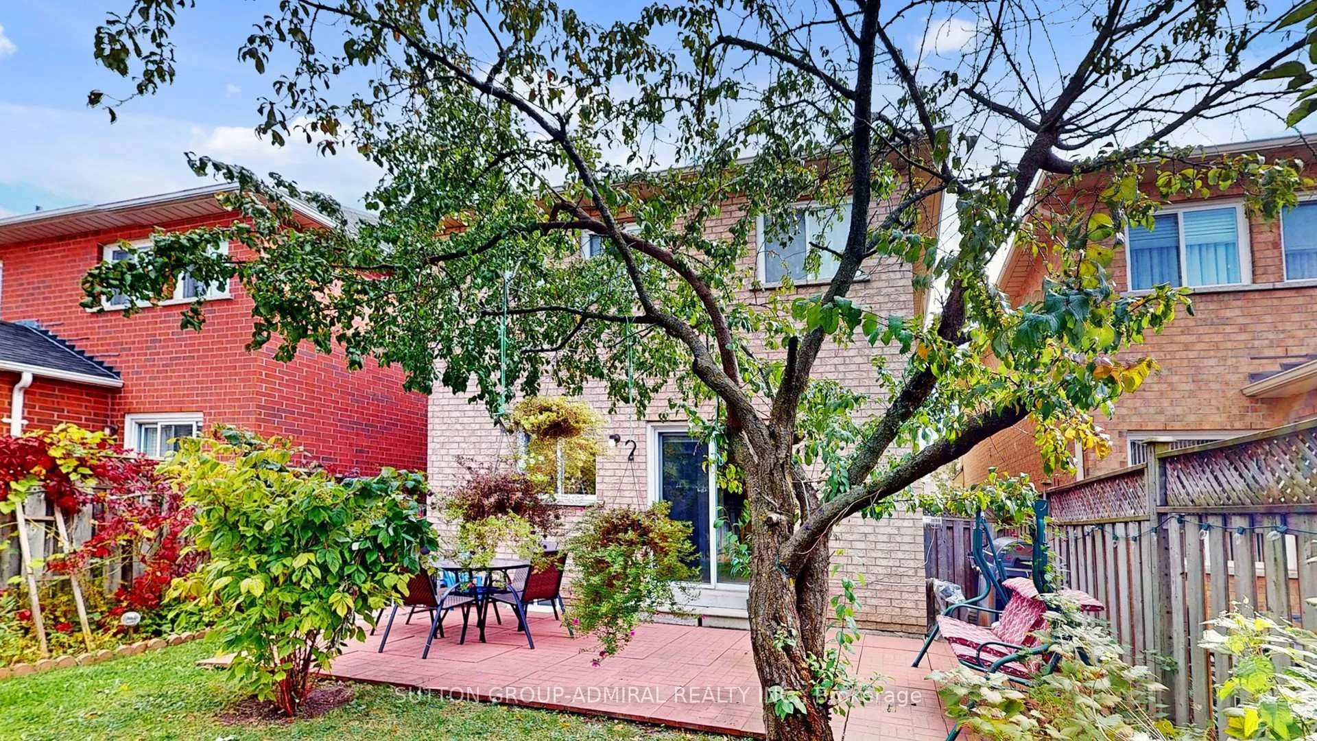Photo 34 of 64 Eddington Place, Vaughan, Maple — HOMEH