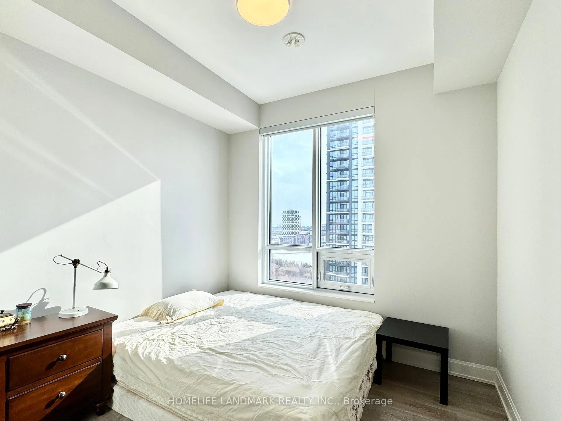 Photo 13 of Unit 2105, 38 Water Walk Drive, Markham, Unionville — HOMEH