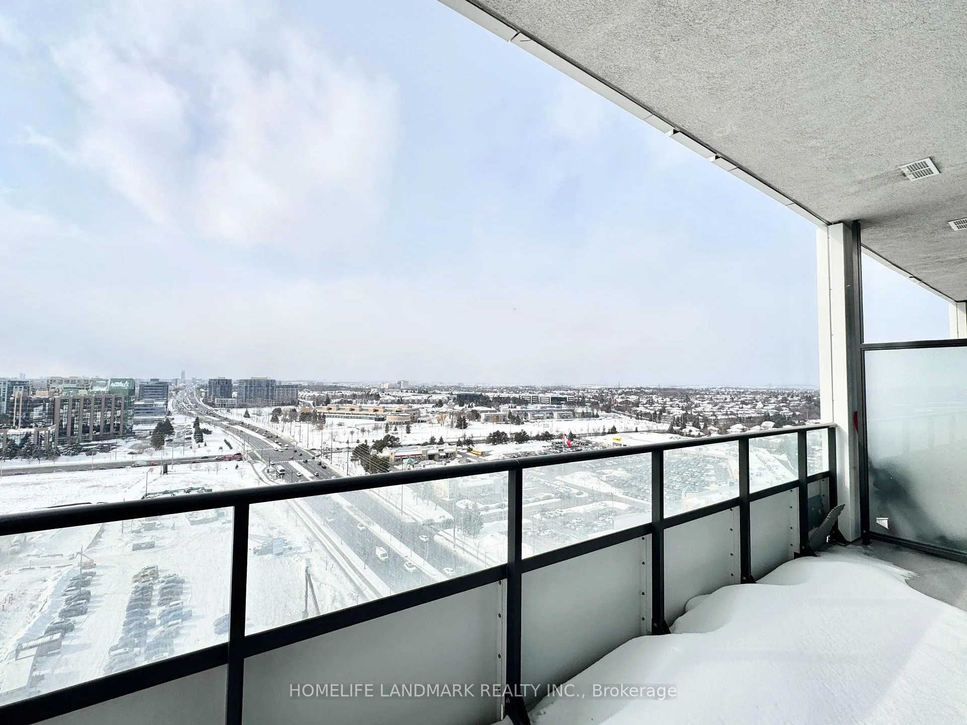 Photo 17 of Unit 2105, 38 Water Walk Drive, Markham, Unionville — HOMEH