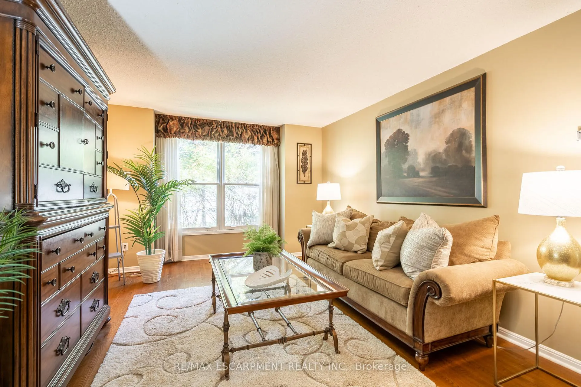 Photo 6 of 93 Turnbull Road, Hamilton, Dundas — HOMEH