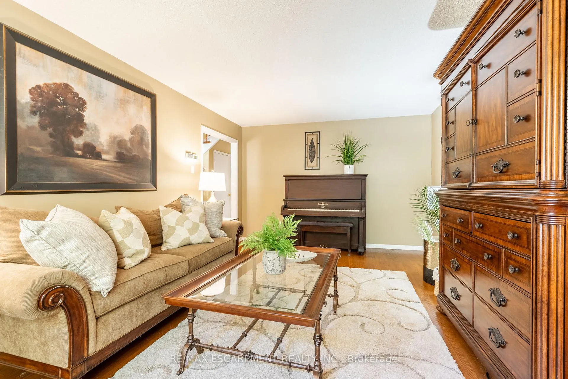Photo 7 of 93 Turnbull Road, Hamilton, Dundas — HOMEH