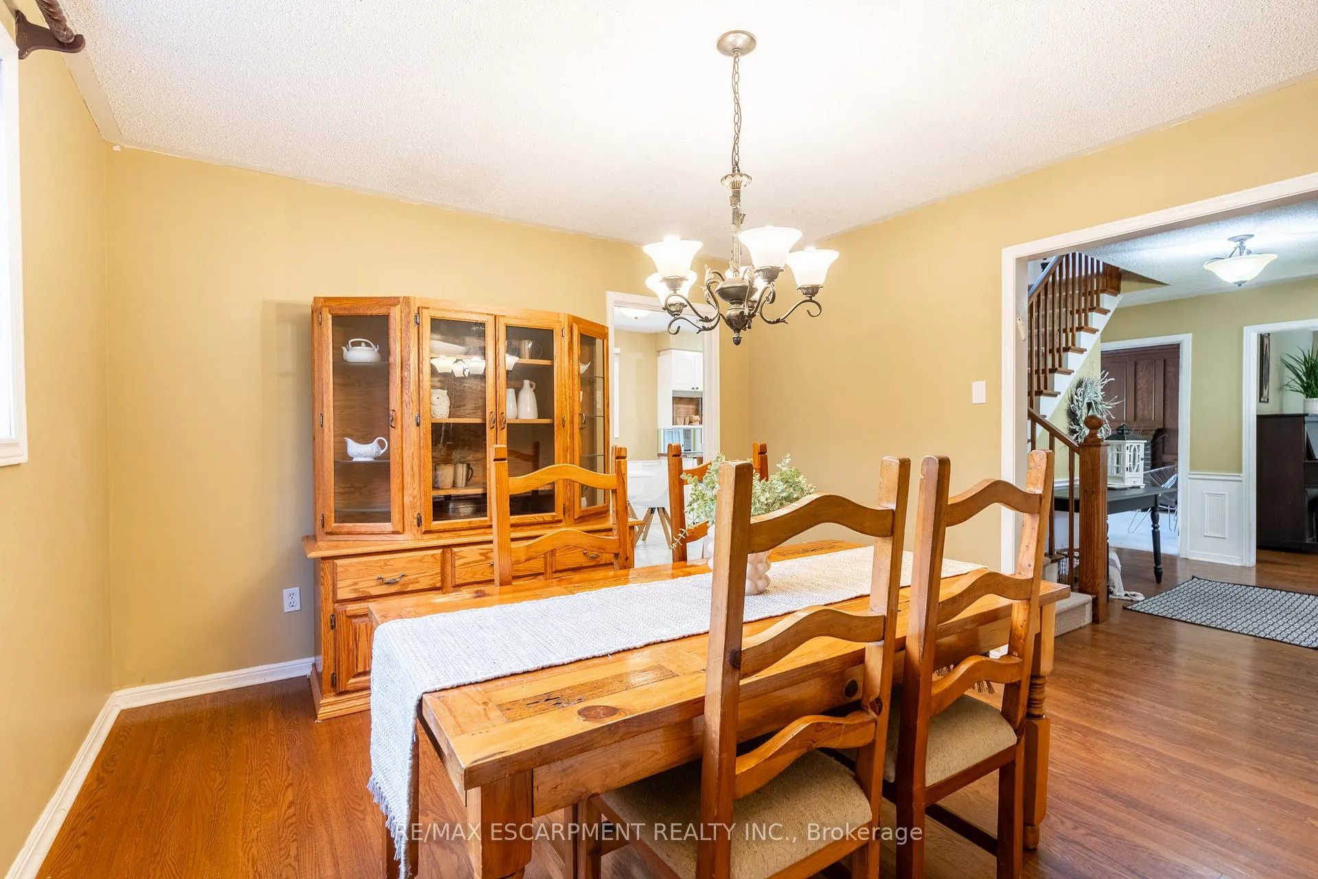 Photo 16 of 93 Turnbull Road, Hamilton, Dundas — HOMEH