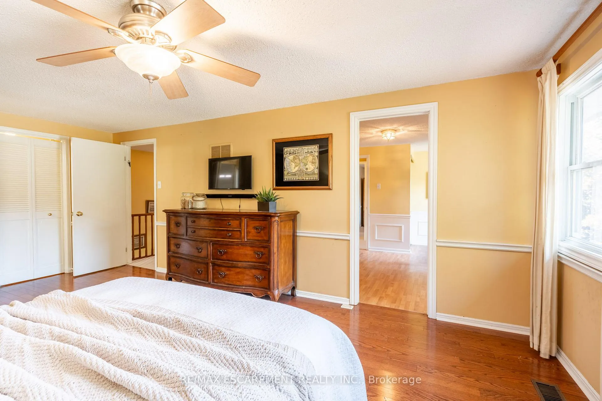 Photo 21 of 93 Turnbull Road, Hamilton, Dundas — HOMEH