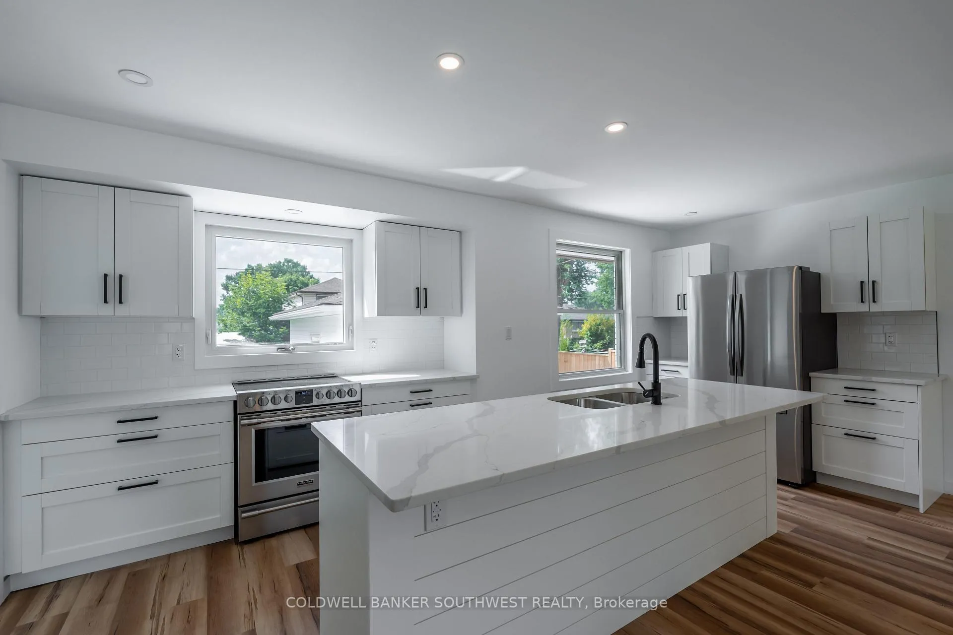 Photo 10 of 503 Belmont Avenue W, St. Clair — HOMEH
