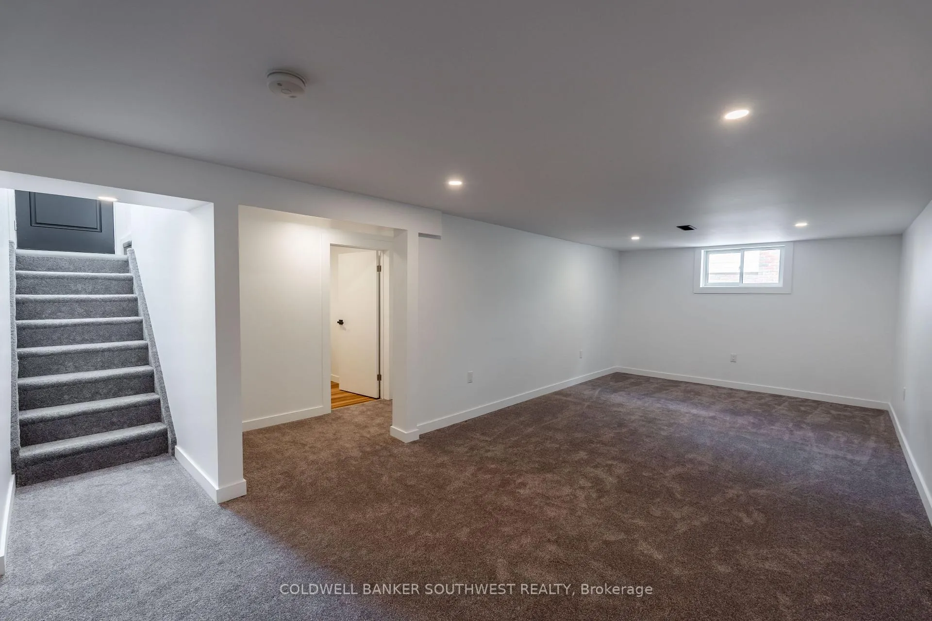 Photo 23 of 503 Belmont Avenue W, St. Clair — HOMEH