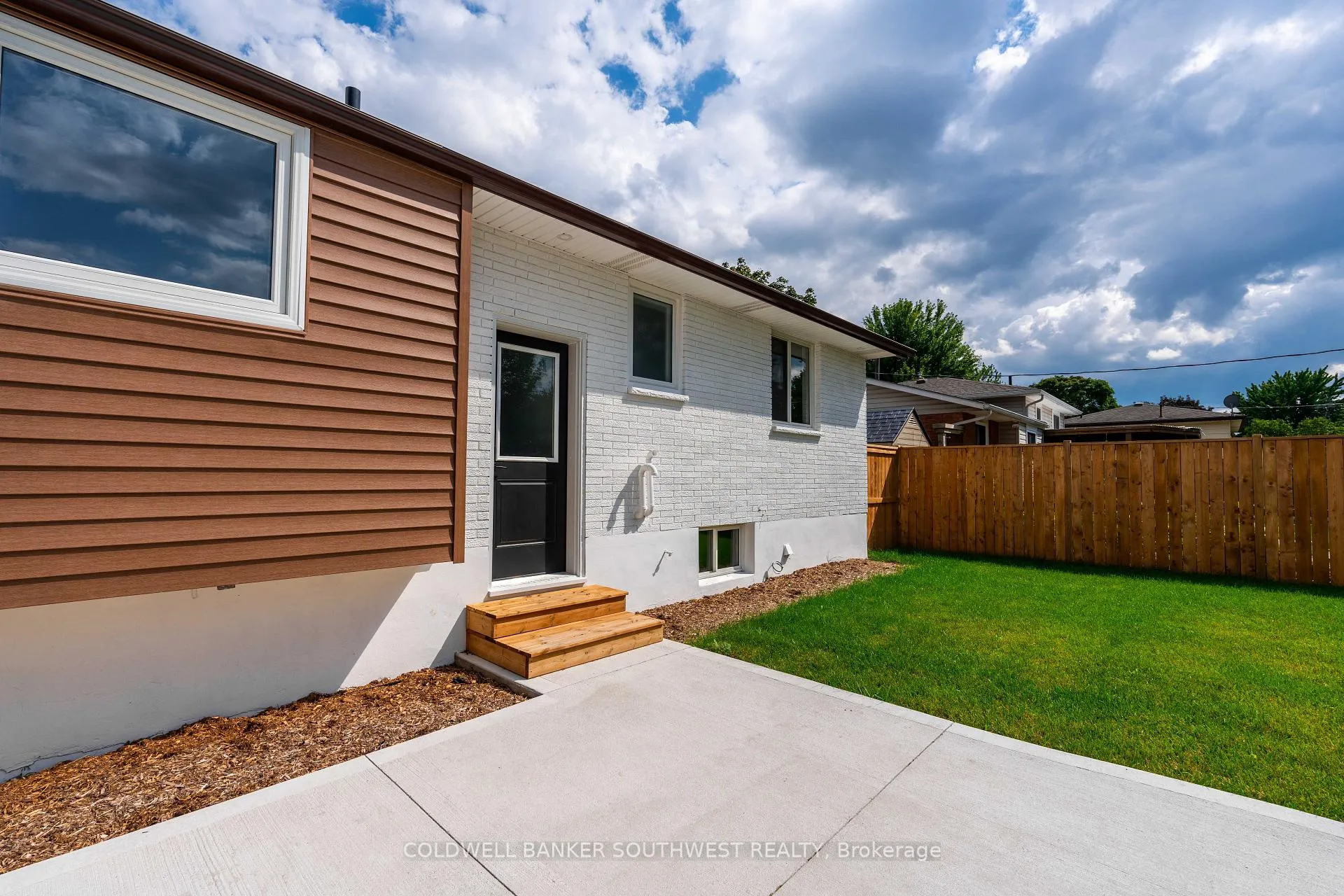 Photo 32 of 503 Belmont Avenue W, St. Clair — HOMEH