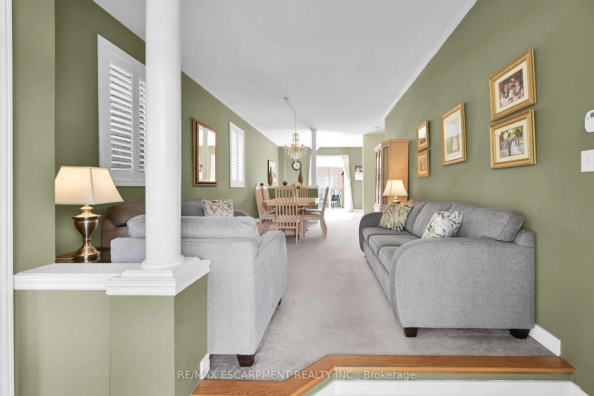 Photo 3 of 28 Titan Drive, Hamilton, Stoney Creek — HOMEH