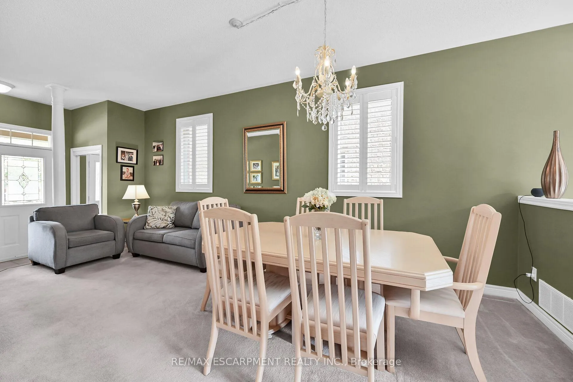 Photo 8 of 28 Titan Drive, Hamilton, Stoney Creek — HOMEH