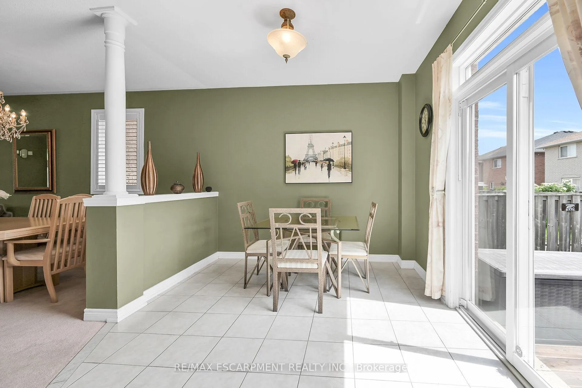 Photo 11 of 28 Titan Drive, Hamilton, Stoney Creek — HOMEH
