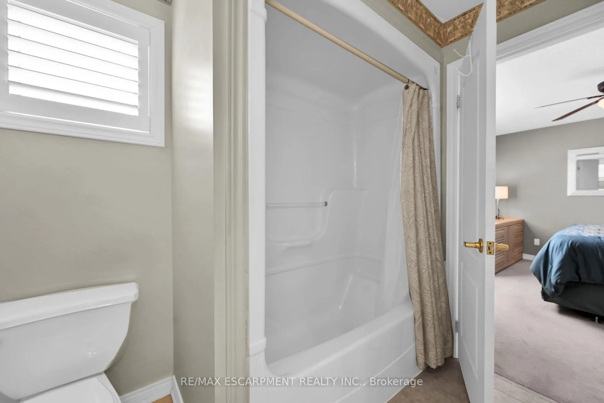 Photo 27 of 28 Titan Drive, Hamilton, Stoney Creek — HOMEH
