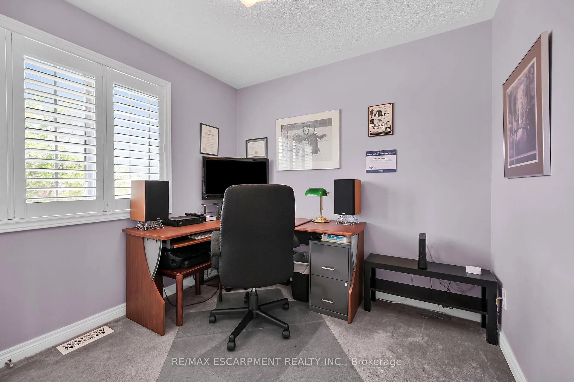 Photo 31 of 28 Titan Drive, Hamilton, Stoney Creek — HOMEH