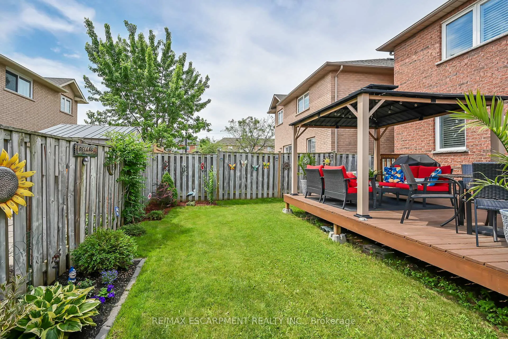 Photo 37 of 28 Titan Drive, Hamilton, Stoney Creek — HOMEH