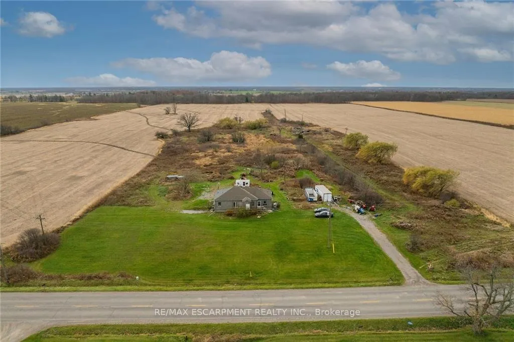 Photo 3 of 1221 Binbrook Road, Hamilton, Rural Glanbrook — HOMEH