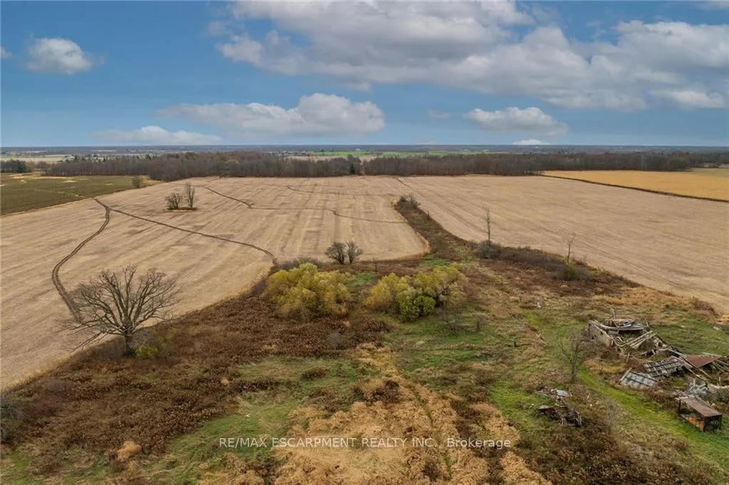 Photo 6 of 1221 Binbrook Road, Hamilton, Rural Glanbrook — HOMEH