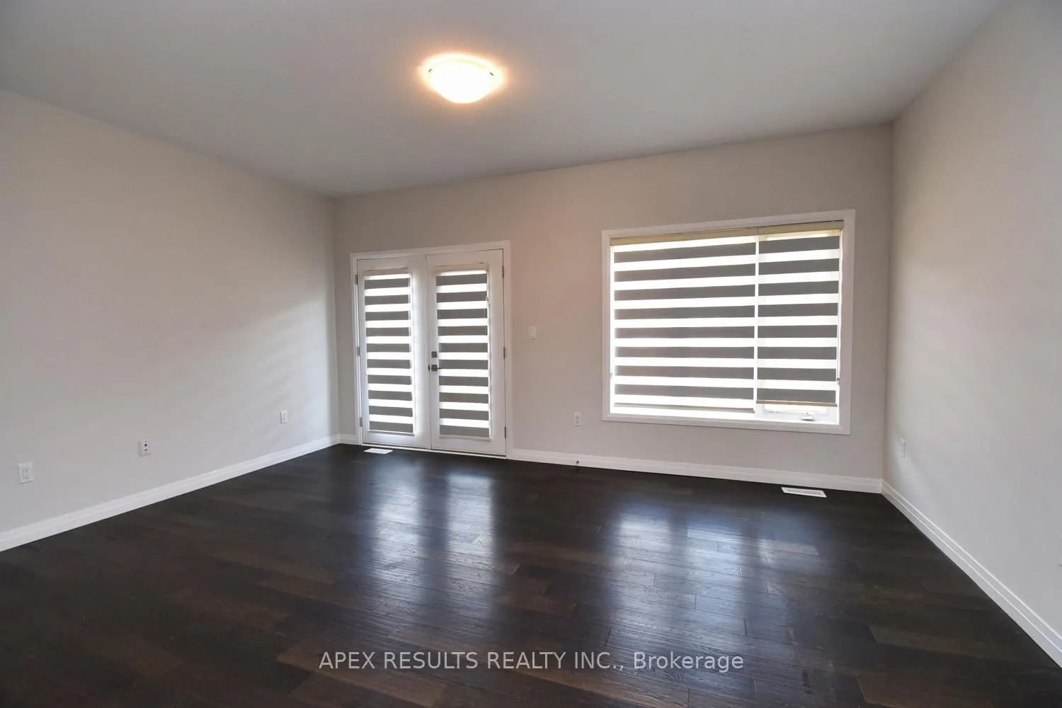 Photo 7 of Unit 4, 30 Times Square Boulevard, Hamilton, Stoney Creek Mountain — HOMEH