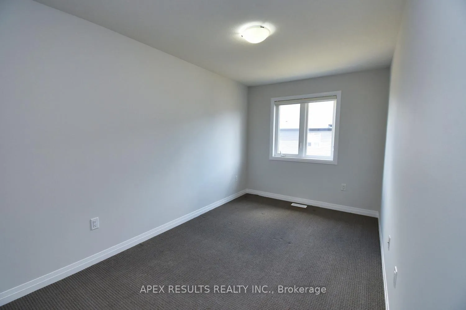 Photo 33 of Unit 4, 30 Times Square Boulevard, Hamilton, Stoney Creek Mountain — HOMEH