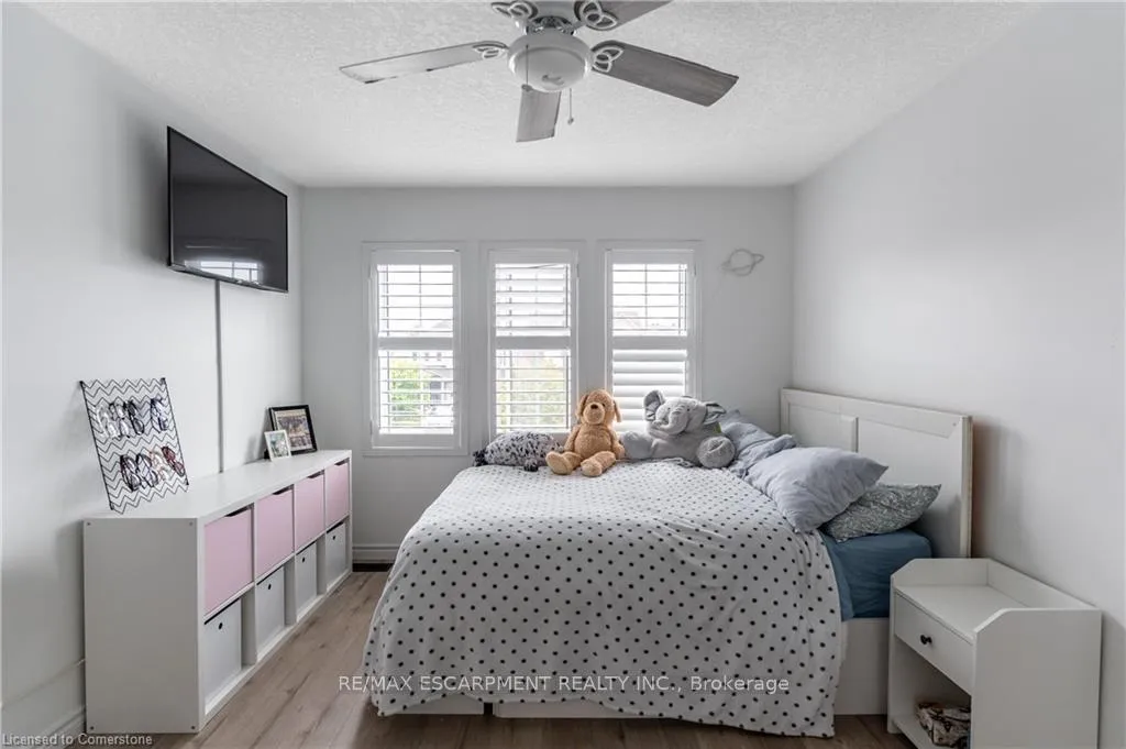 Photo 22 of 93 Bradley Avenue, Hamilton, Binbrook — HOMEH
