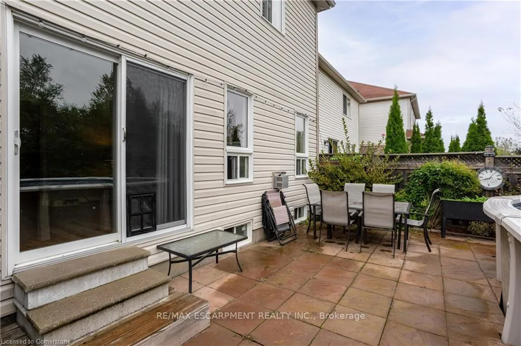 Photo 35 of 93 Bradley Avenue, Hamilton, Binbrook — HOMEH