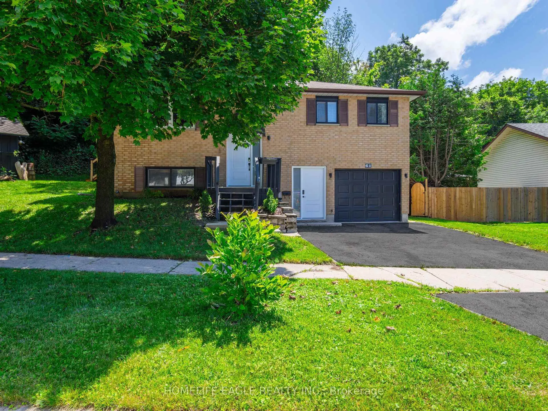 Photo 2 of 61 Dancy Drive, Orillia — HOMEH