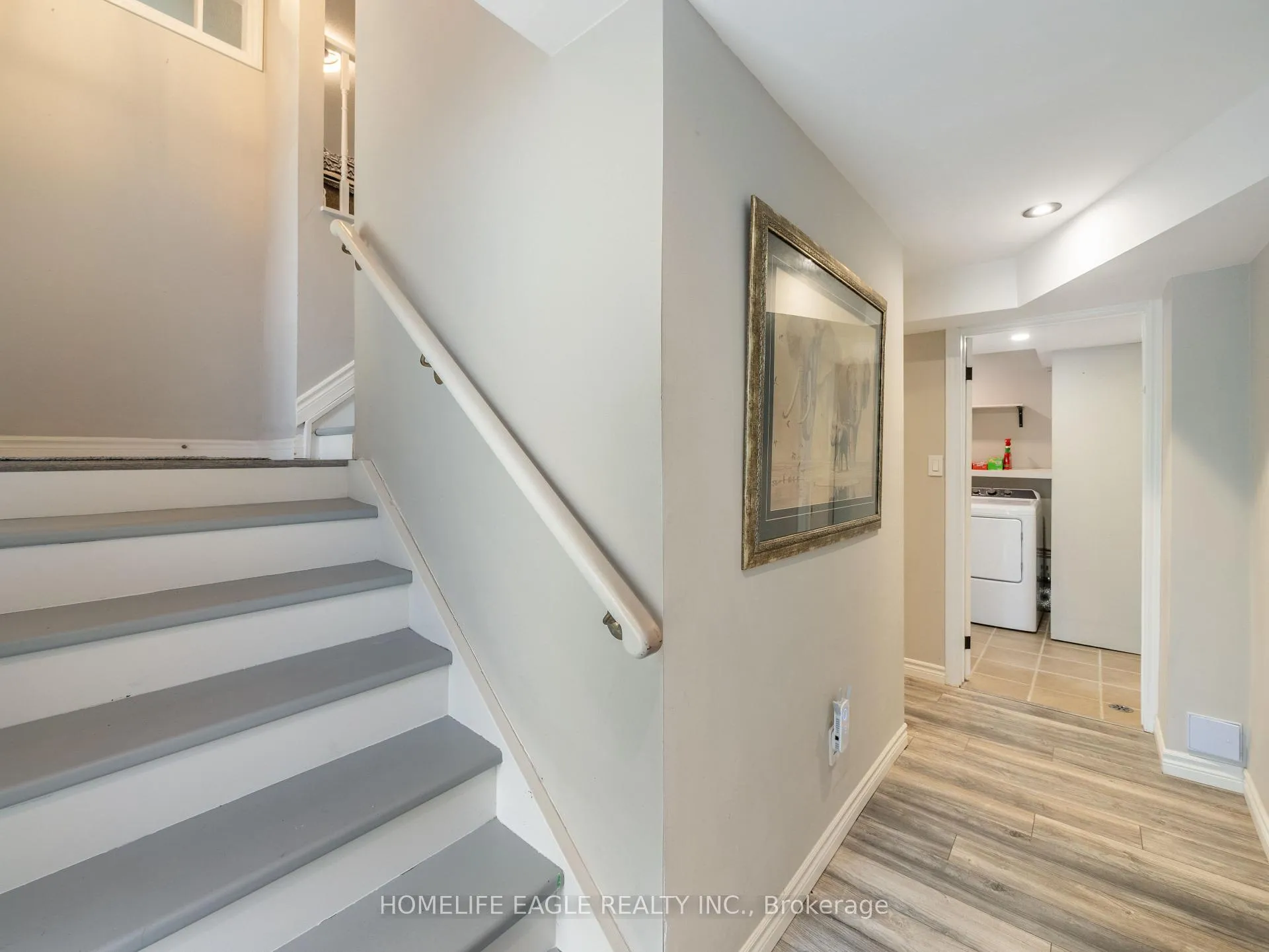 Photo 10 of 61 Dancy Drive, Orillia — HOMEH