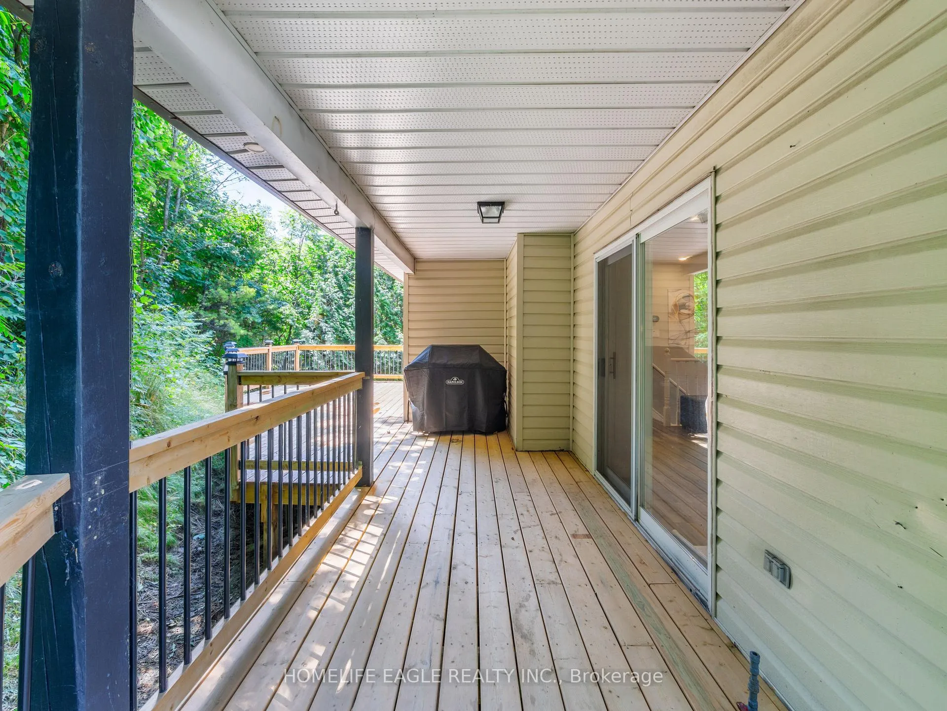 Photo 15 of 61 Dancy Drive, Orillia — HOMEH