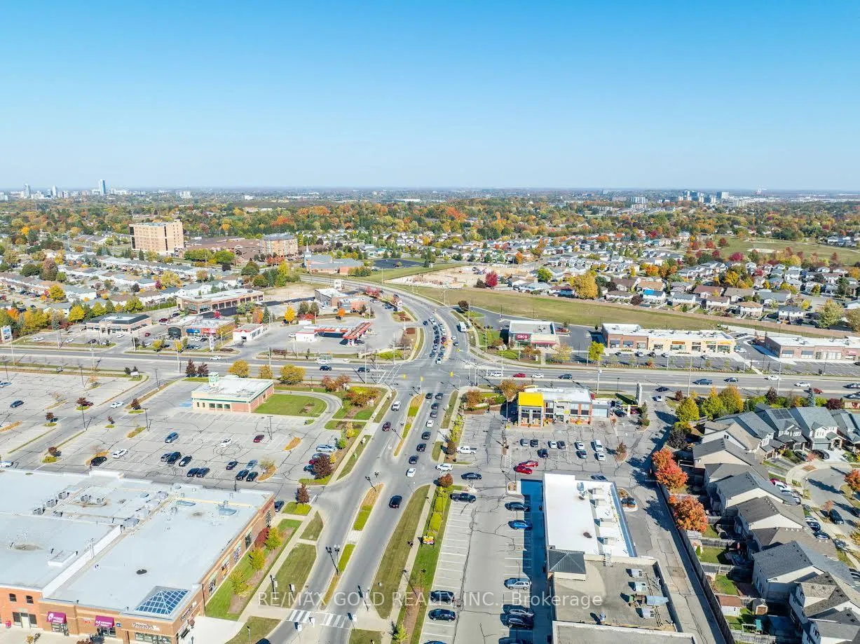 Photo 37 of 187 Histand Trail, Kitchener — HOMEH